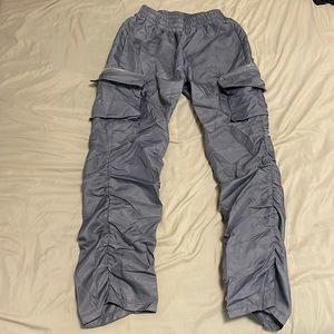 Grey cargos